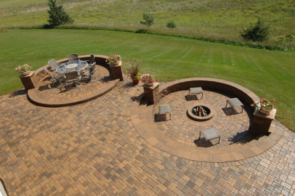 Willow Creek® Paving Stones Fire Pits
